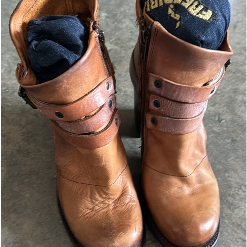 FREEBIRD BLAZE boots size 8, still have dudtbags/boot insert but missing box - Picture 4 of 8